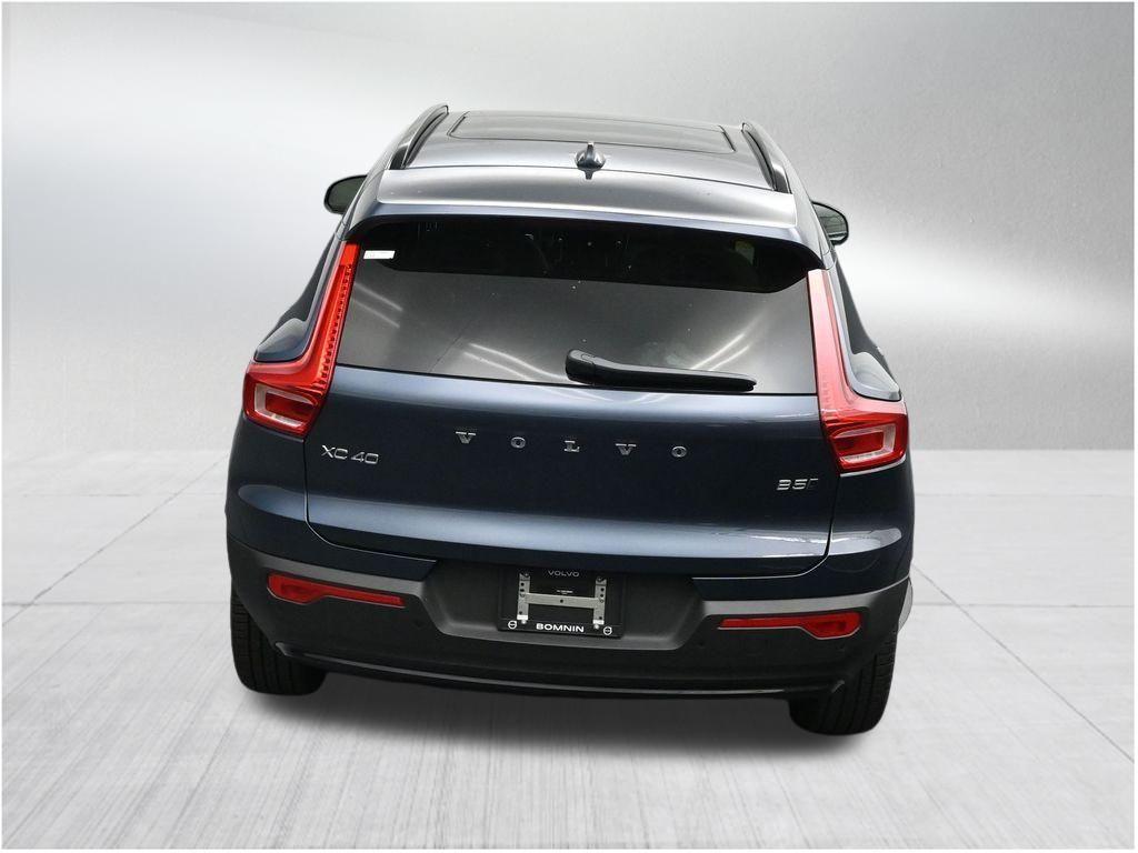صورة مصغرة 16 لـ 2026 Volvo XC40 B5 ULTRA