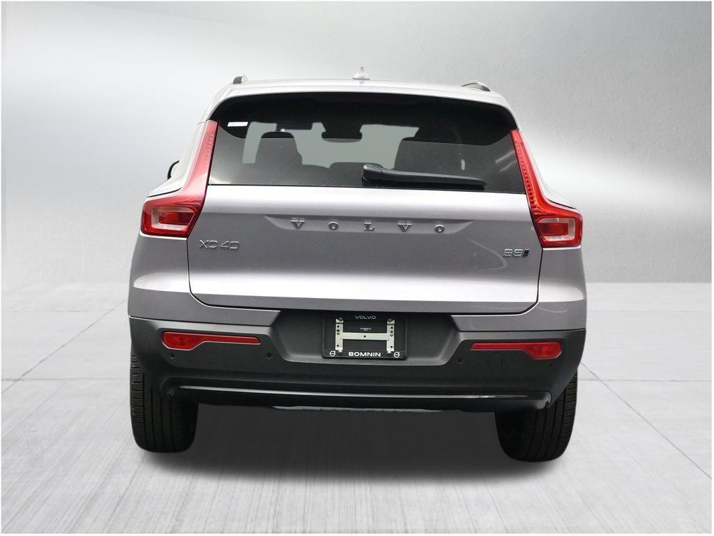 صورة 4 لـ 2026 Volvo XC40 B5 ULTRA