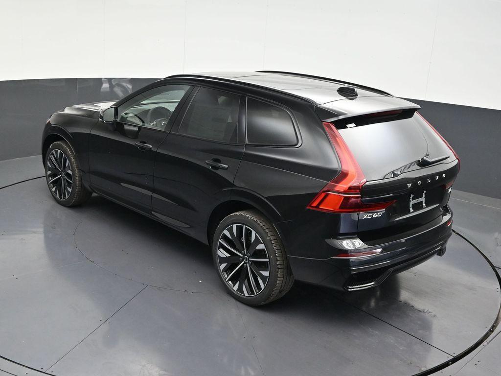 2026 Volvo XC60 B5 ULTRA — миниатюра 11