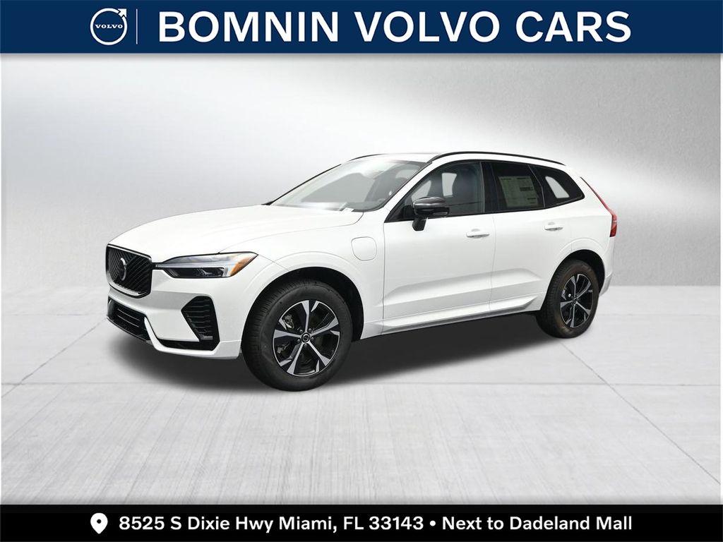New 2026 Volvo XC60 Plug-In Hybrid T8 Core