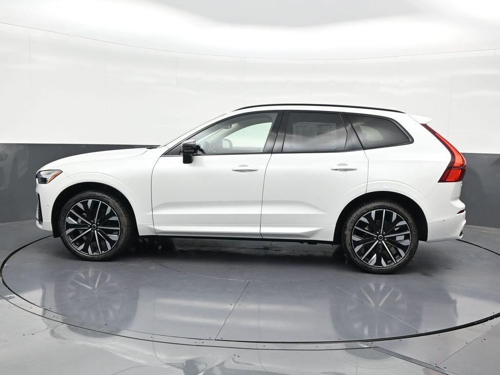 New 2026 Volvo XC60 B5 Ultra