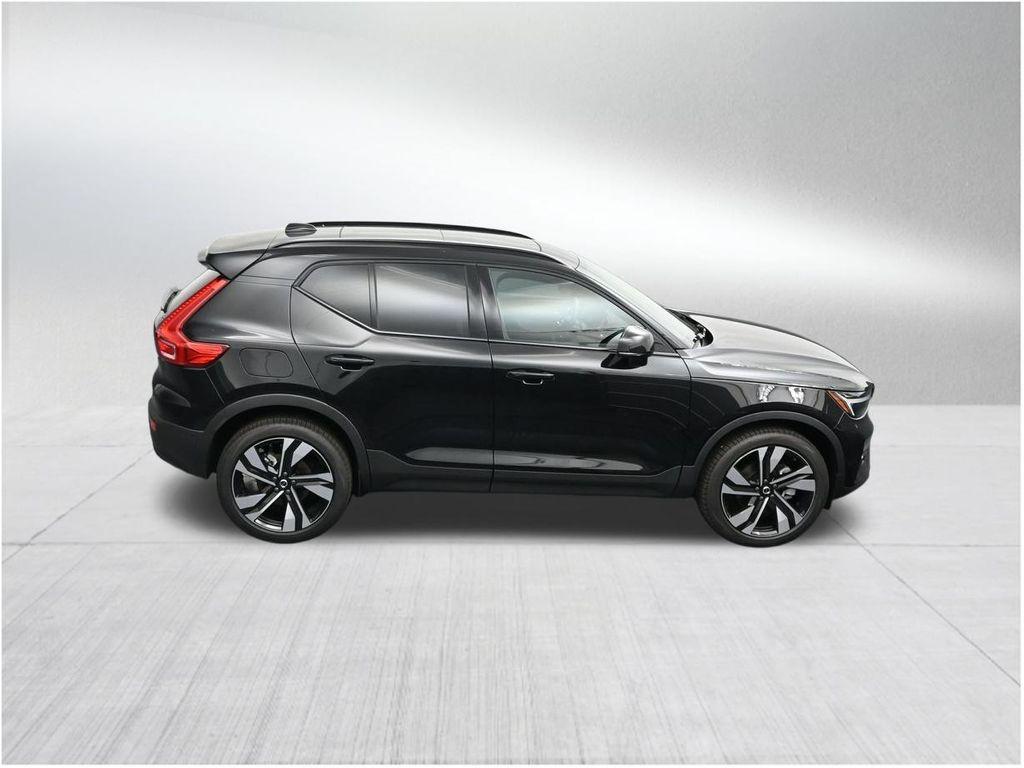 2026 Volvo XC40 B5 ULTRA — миниатюра 18