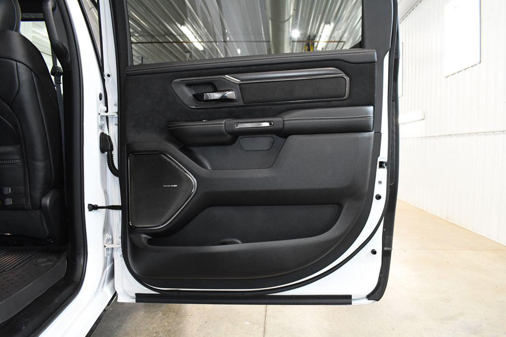 صورة مصغرة 25 لـ 2026 RAM 1500 RHO CREW CAB 4X4 5'7' BOX