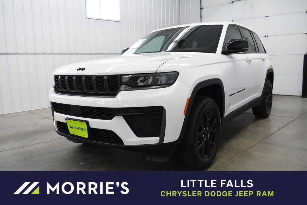 New 2026 Jeep Grand Cherokee Altitude