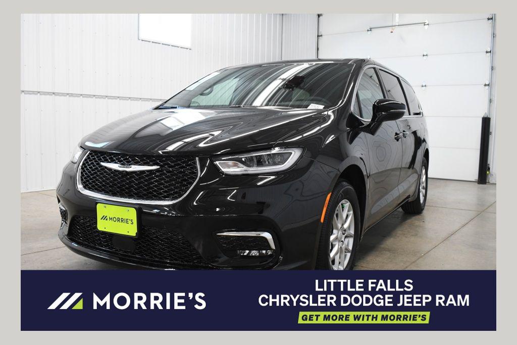 New 2026 Chrysler Pacifica L
