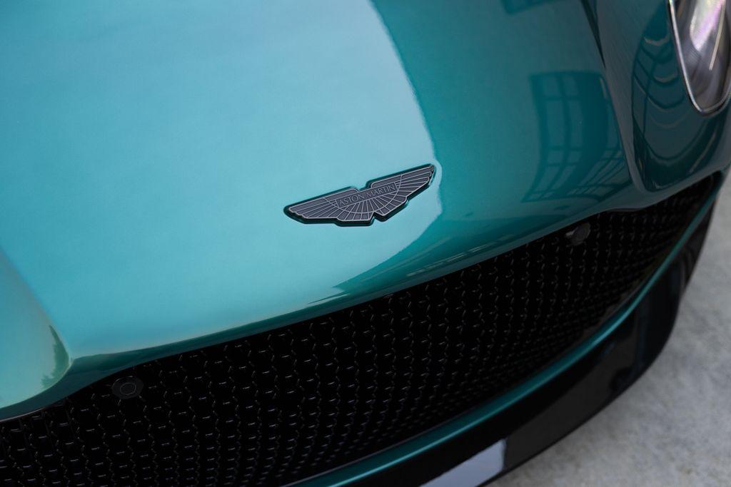 صورة 12 لـ 2023 Aston Martin DBS 770 ULTIMATE VOLANTE