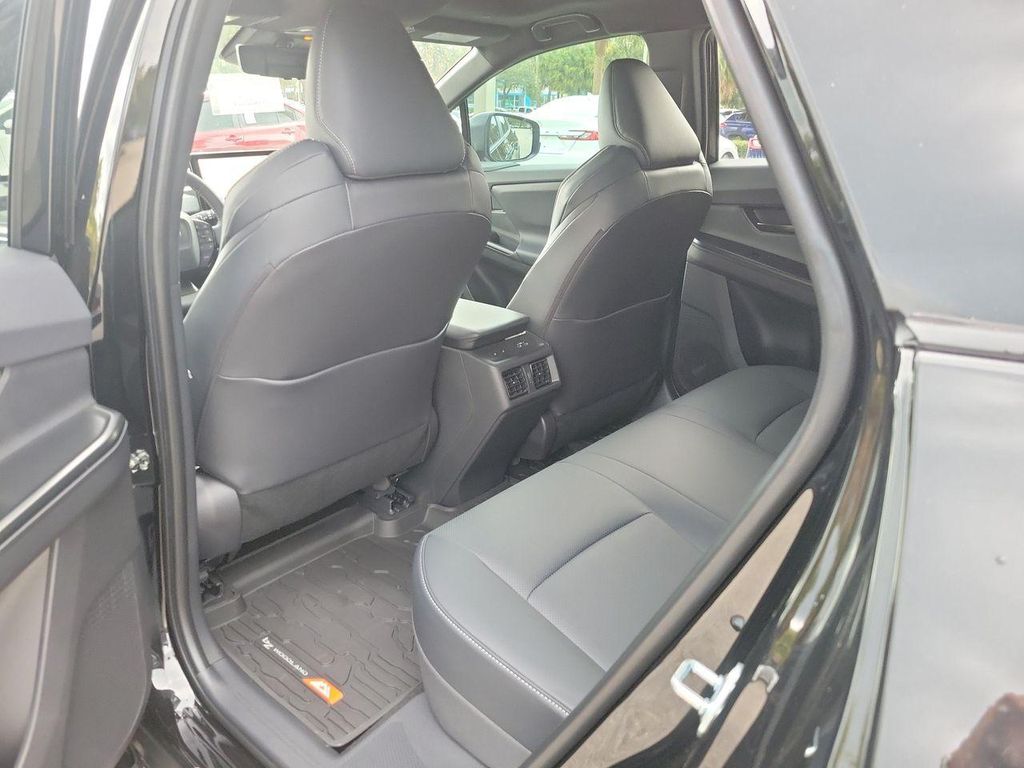 2026 Toyota BZ WOODLAND PREMIUM 照片 11