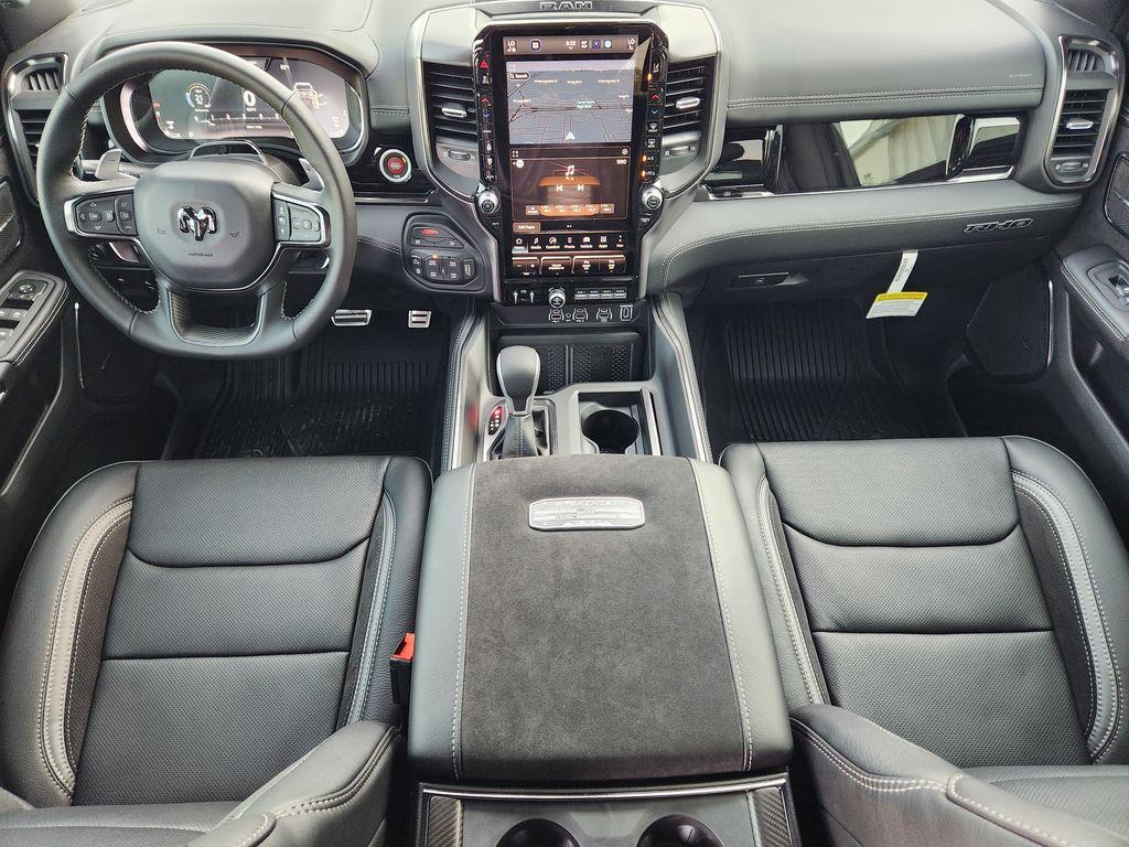 صورة مصغرة 21 لـ 2026 RAM 1500 RHO