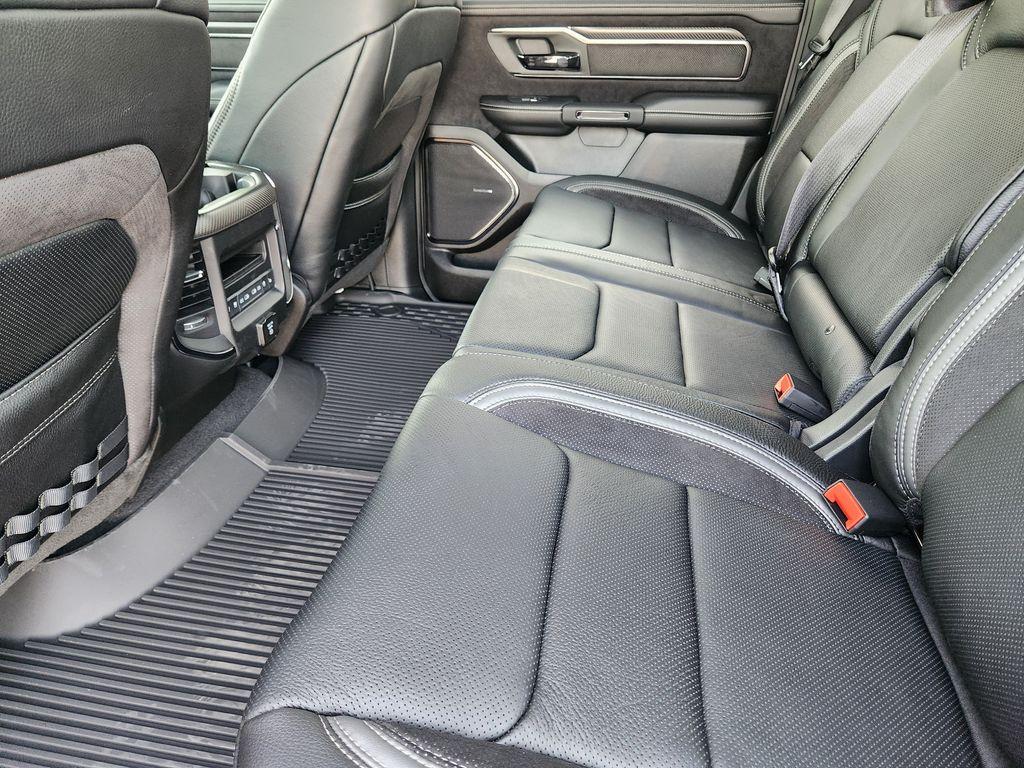 صورة مصغرة 22 لـ 2026 RAM 1500 RHO
