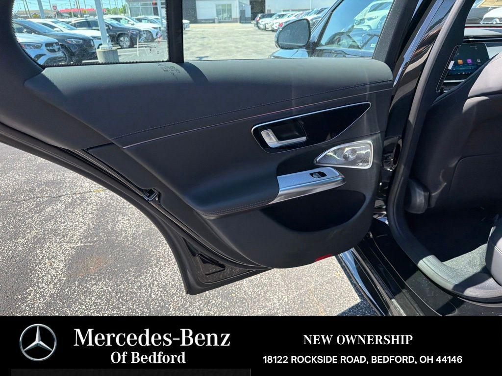صورة مصغرة 18 لـ 2026 Mercedes-BENZ AMG E 53 E 4MATIC+