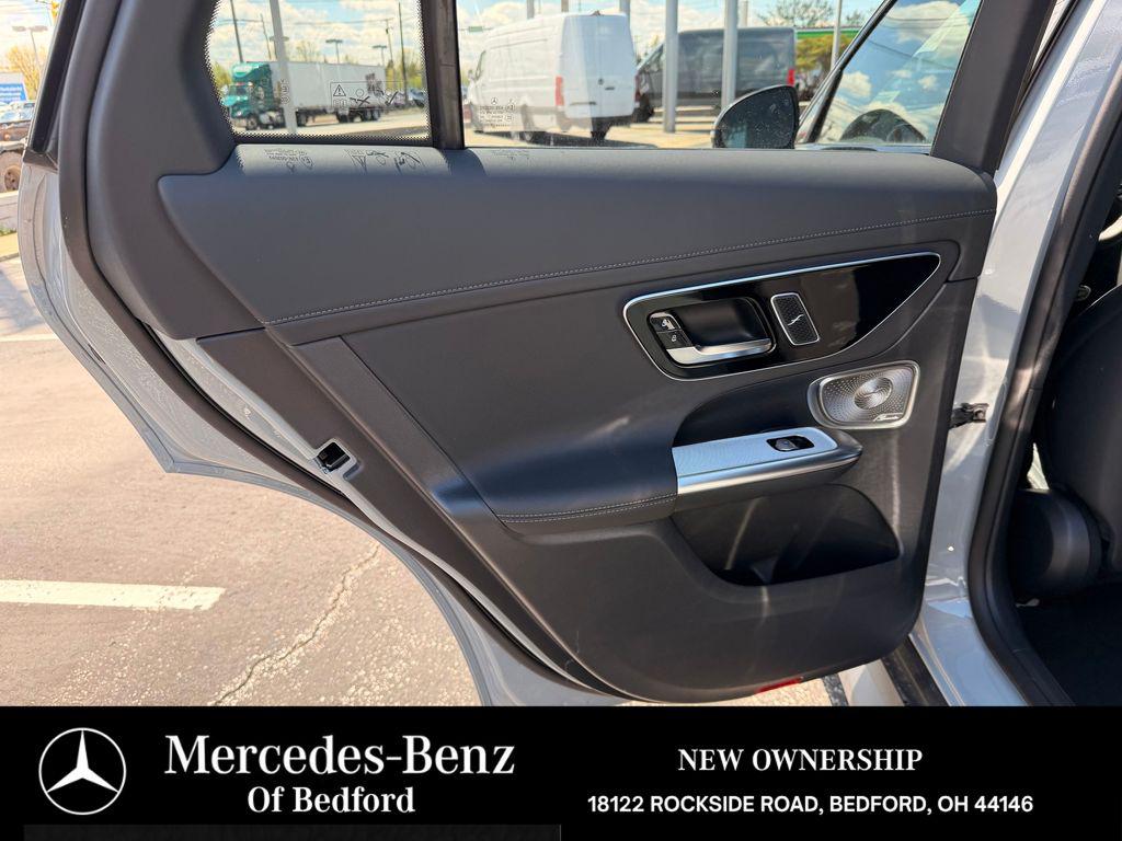 2026 Mercedes-BENZ GLC 缩略图 19