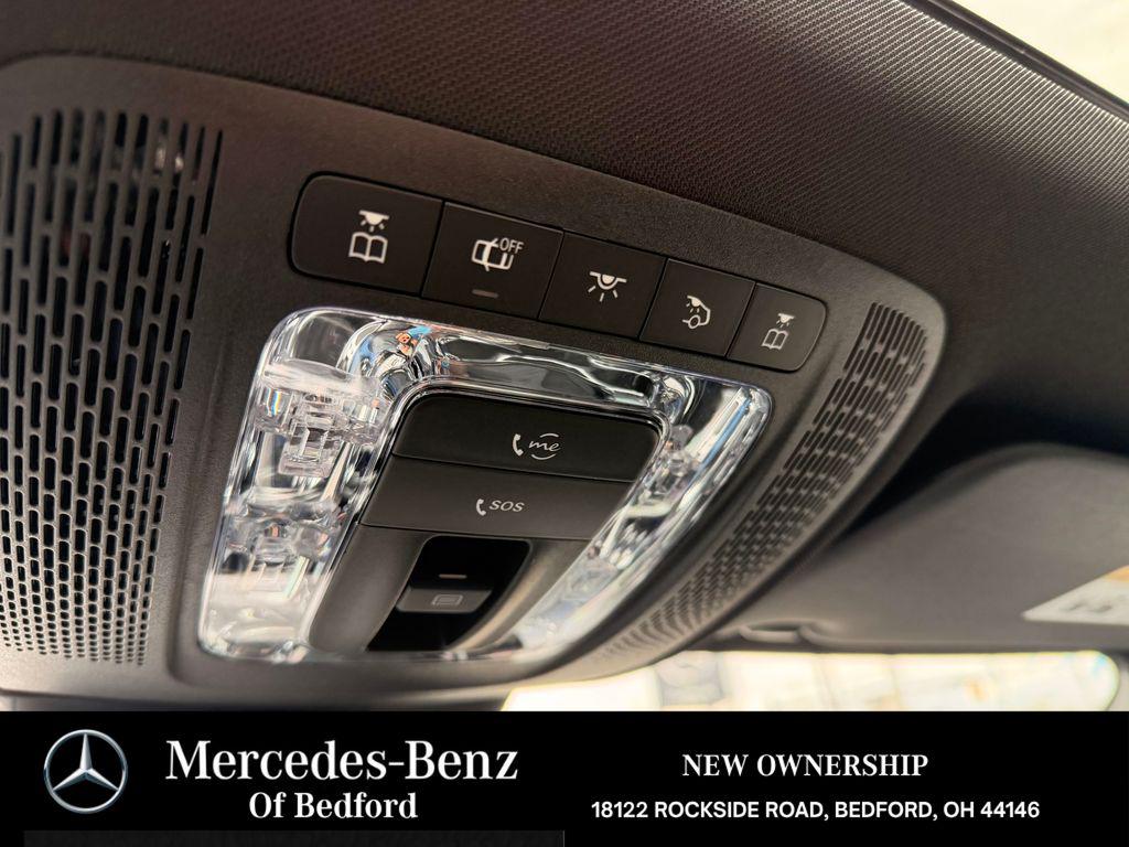2026 Mercedes-BENZ GLB — миниатюра 19