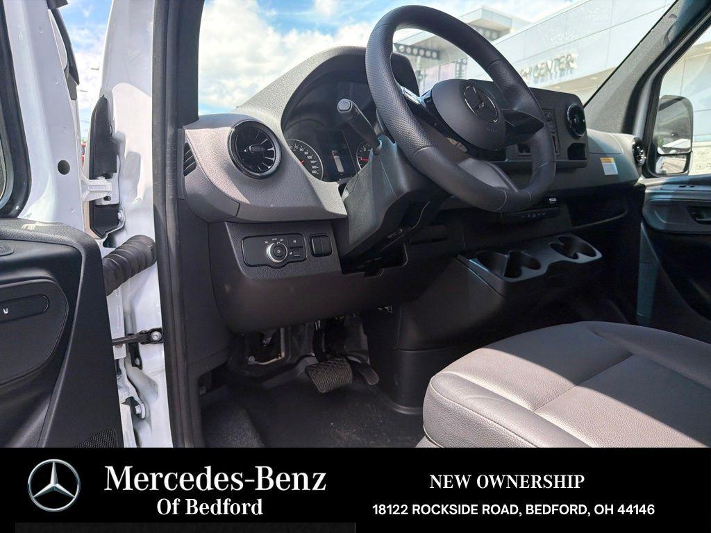 2026 Mercedes-BENZ OTHERS — миниатюра 16