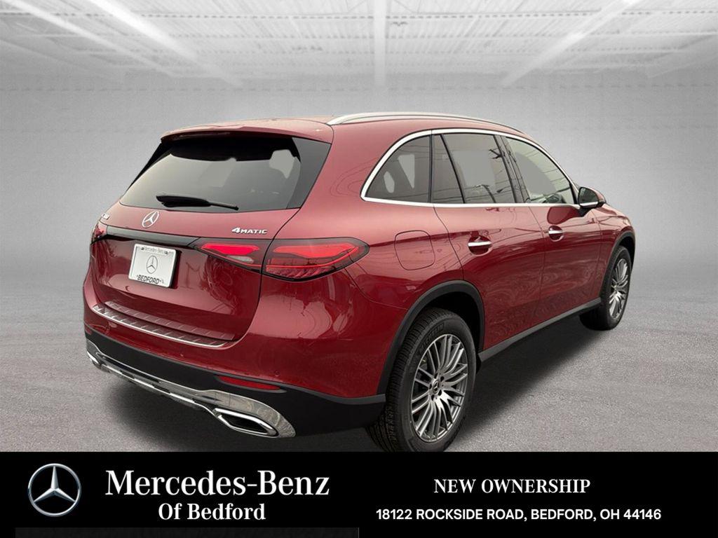 2026 Mercedes-BENZ GLC — фото 4