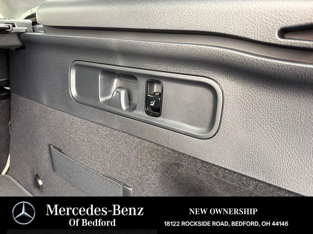 2026 Mercedes-BENZ GLC 缩略图 23