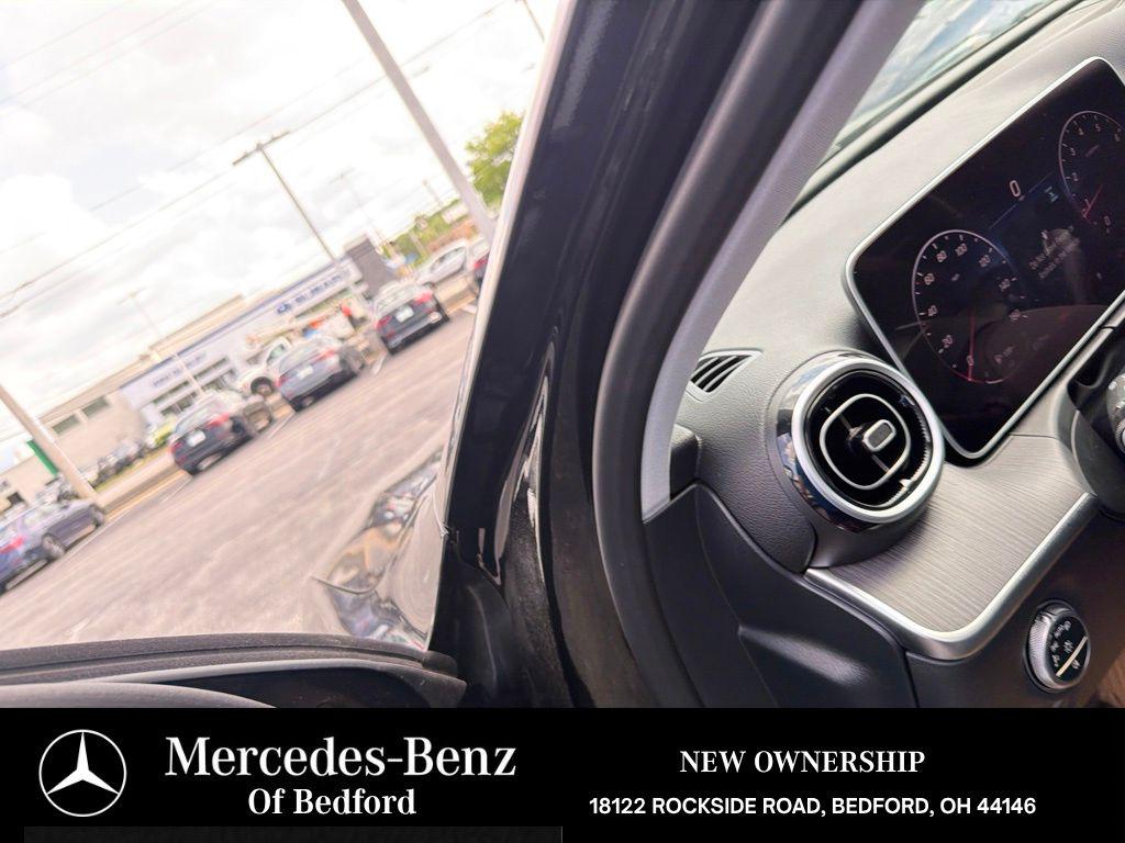 2026 Mercedes-BENZ C-CLASS 照片 10
