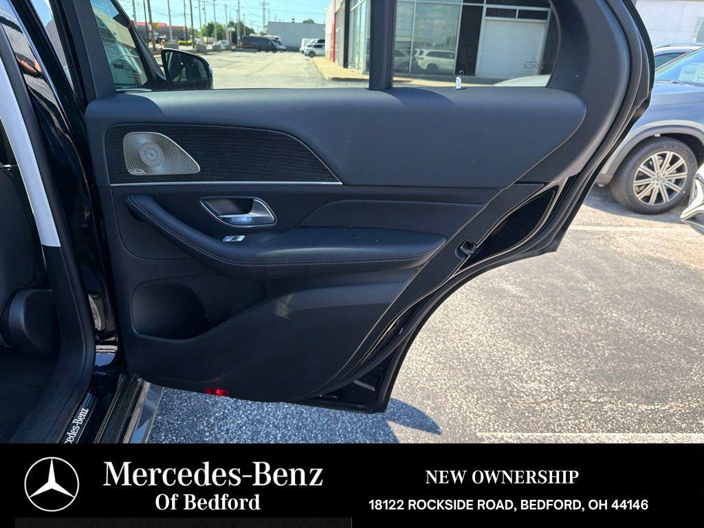 2026 Mercedes-BENZ GLE 缩略图 24