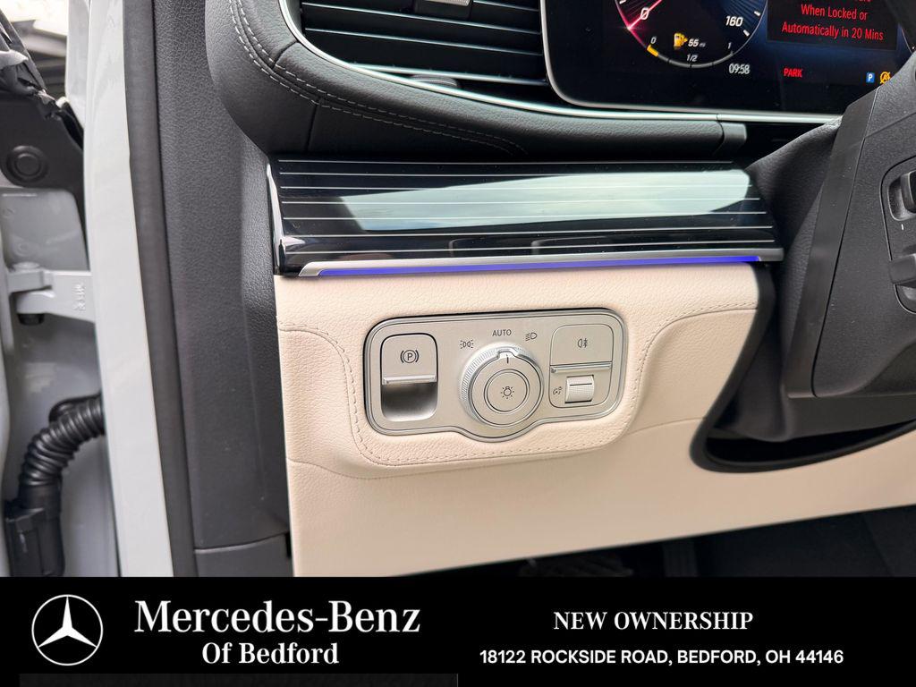 2026 Mercedes-BENZ GLE — миниатюра 9