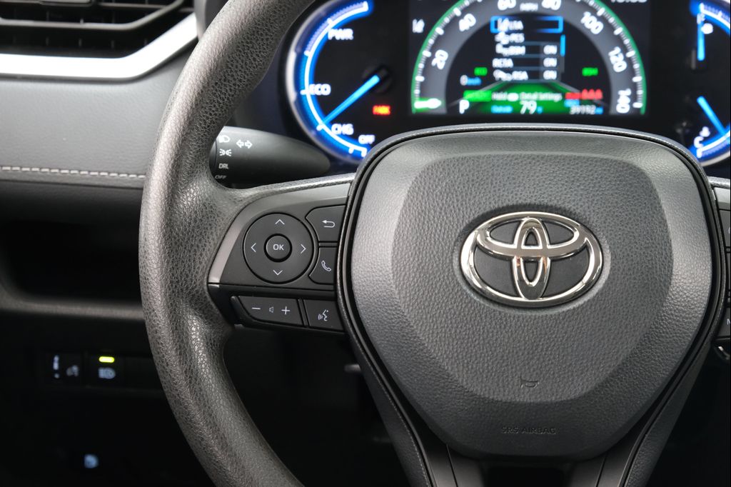 صورة مصغرة 12 لـ 2025 Toyota RAV4 HYBRID SE