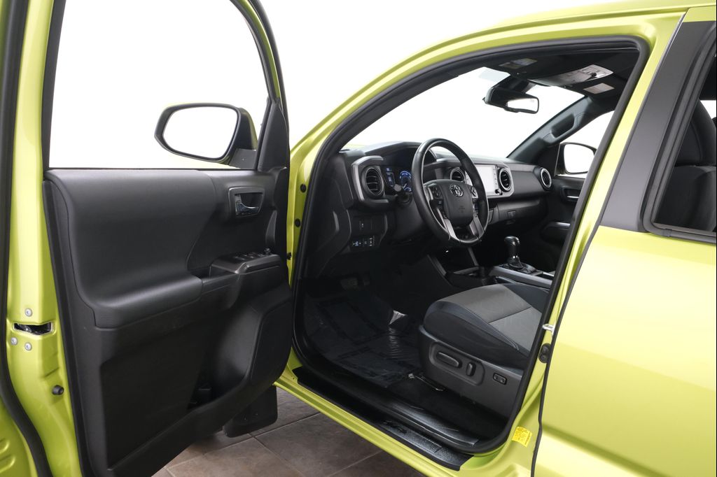 صورة مصغرة 25 لـ 2023 Toyota TACOMA TRD SPORT