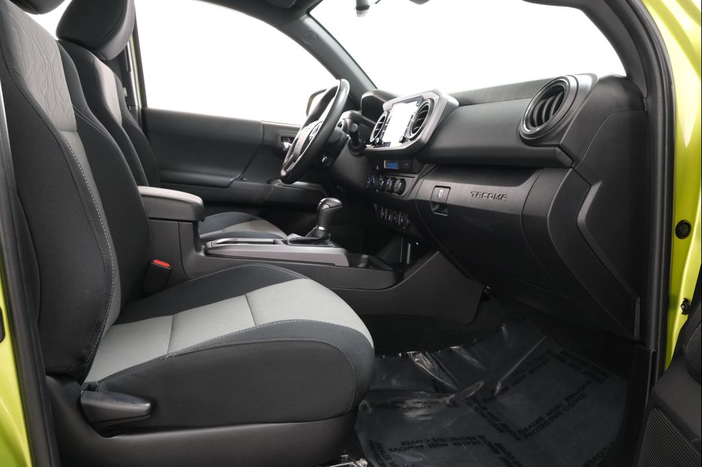 صورة مصغرة 40 لـ 2023 Toyota TACOMA TRD SPORT