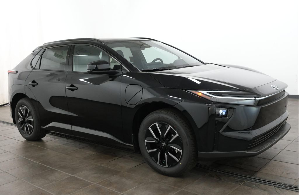 2026 Toyota BZ XLE — миниатюра 8
