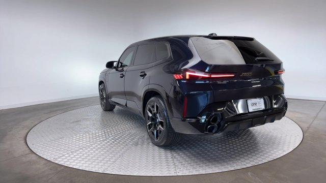 صورة 6 لـ 2023 BMW XM BASE