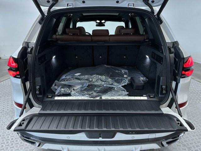 2026 BMW X5 PHEV XDRIVE50E thumbnail 29