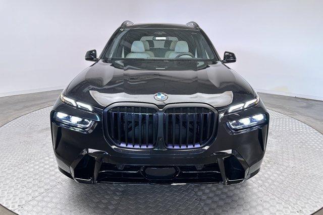 صورة مصغرة 32 لـ 2027 BMW X7 XDRIVE40I
