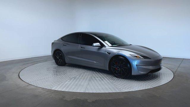 TESLA MODEL 3 PERFORMANCE - 2