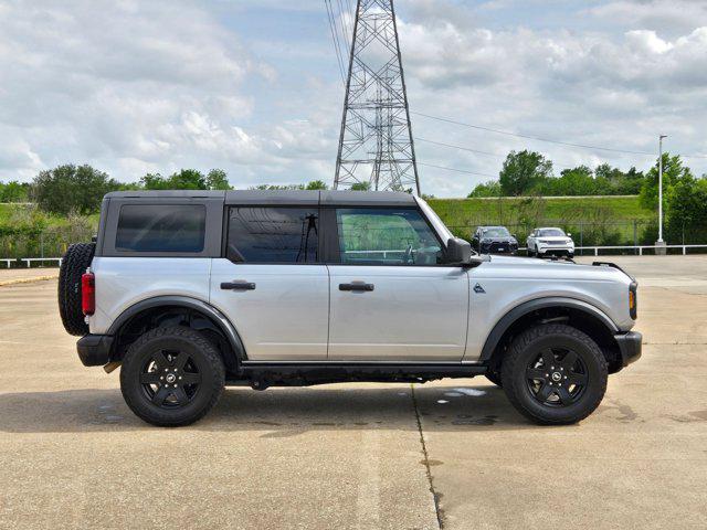 FORD BRONCO - 4