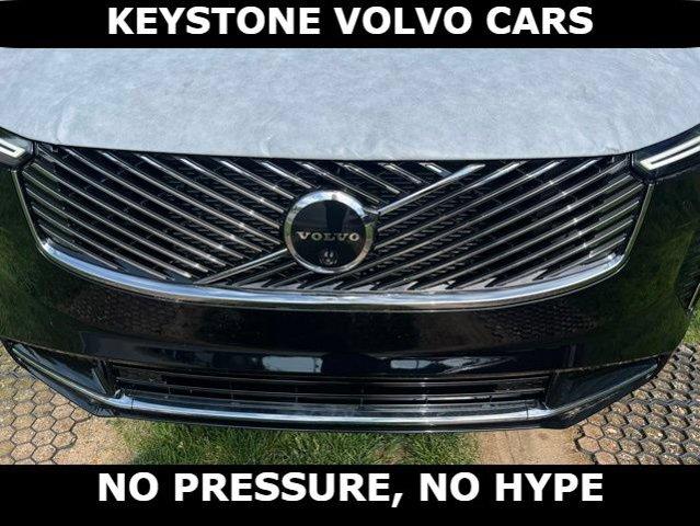 2026 Volvo XC90 B6 PLUS 7-SEATER — фото 3