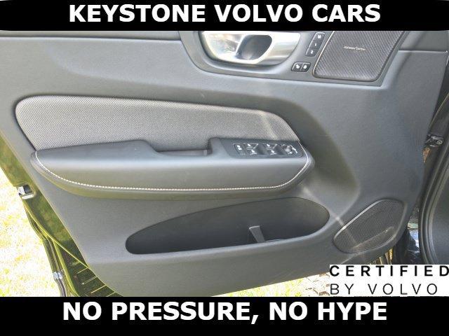 2024 Volvo XC60 RECHARGE PLUG-IN HYBRID T8 ULTIMATE DARK THEM 缩略图 28