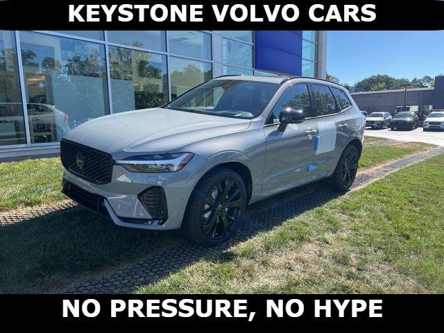 New 2026 Volvo XC60 B5 Ultra Black Edition