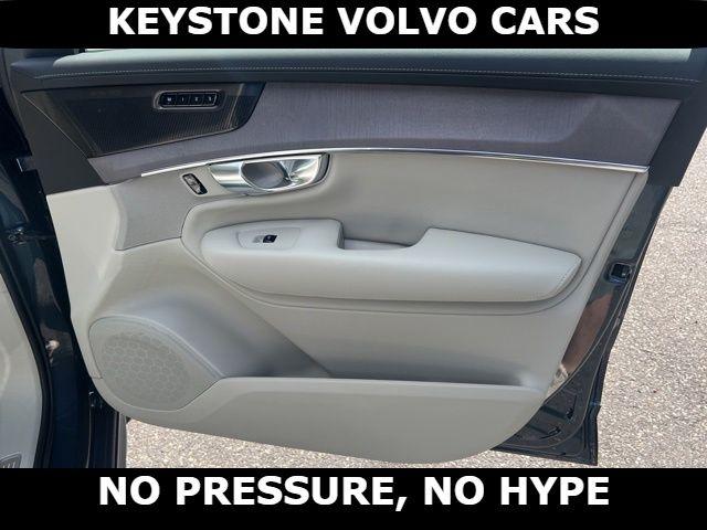 صورة مصغرة 15 لـ 2026 Volvo XC90 B6 ULTRA DARK THEME 7-SEATER