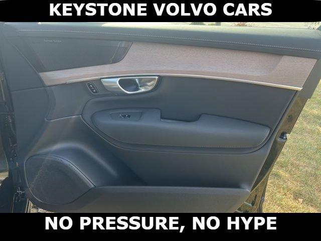 2026 Volvo XC90 B6 PLUS 7-SEATER — миниатюра 17