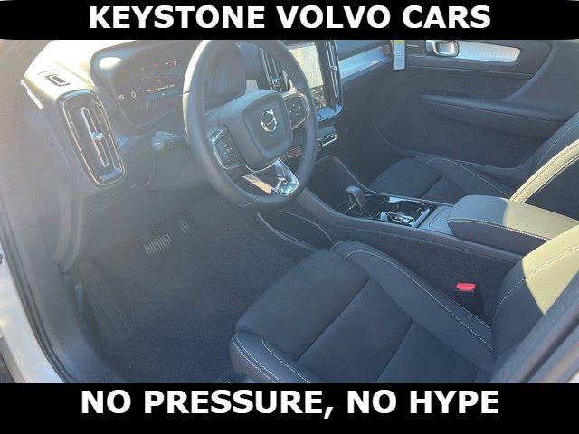2026 Volvo XC40 B5 ULTRA BLACK EDITION 缩略图 16