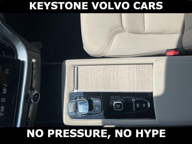 2026 Volvo XC90 PLUG-IN HYBRID T8 PLUS 7-SEATER 缩略图 26