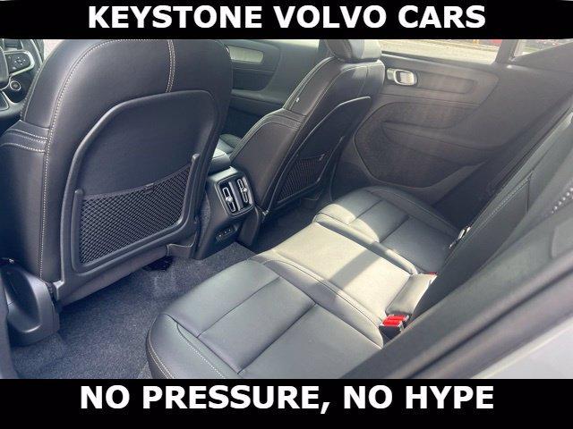 2026 Volvo XC40 B5 PLUS — миниатюра 24