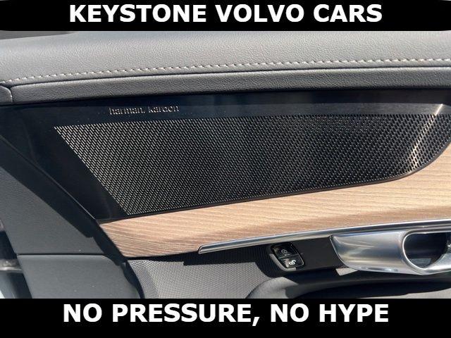 2026 Volvo XC90 B6 PLUS 7-SEATER — миниатюра 16