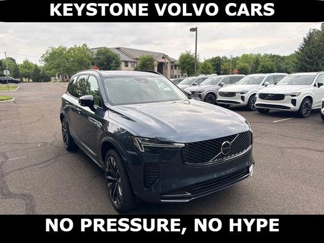 2026 Volvo XC90 B6 ULTRA DARK THEME 6-SEATER — фото 8