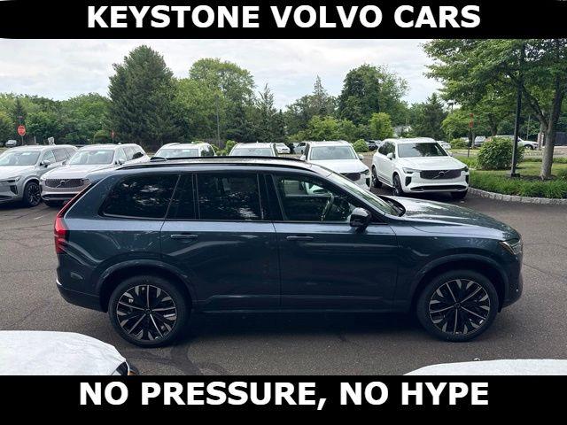 2026 Volvo XC90 B6 ULTRA DARK THEME 6-SEATER — фото 7