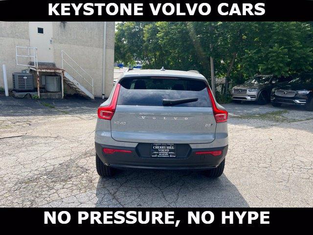 2026 Volvo XC40 B5 PLUS 照片 9