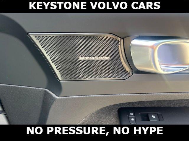صورة مصغرة 16 لـ 2026 Volvo XC40 B5 PLUS