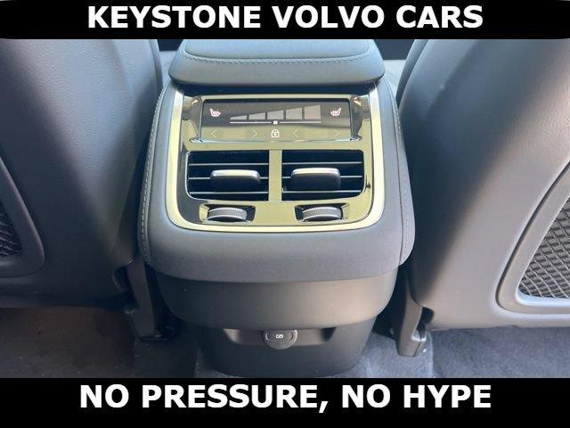 صورة مصغرة 16 لـ 2026 Volvo XC90 B5 CORE