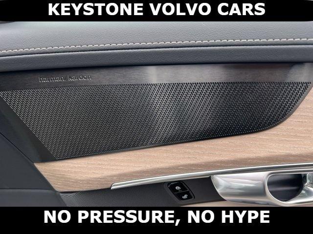 2026 Volvo XC90 B6 PLUS 7-SEATER — миниатюра 16