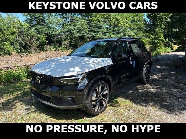 New 2026 Volvo XC40 B5 Ultra