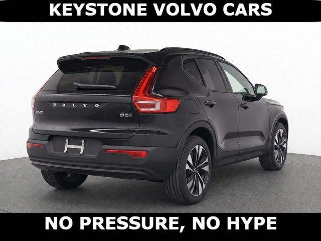 New 2026 Volvo XC40 B5 Ultra