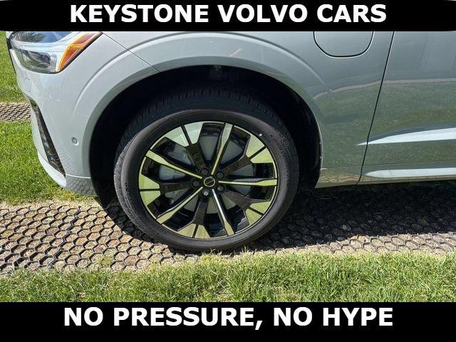 2026 Volvo XC60 PLUG-IN HYBRID T8 PLUS — миниатюра 26
