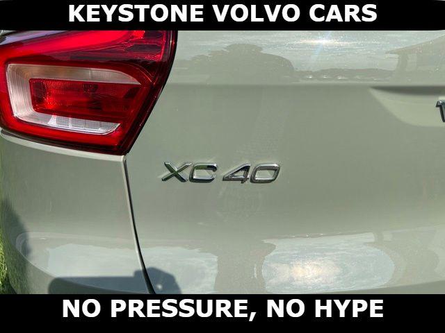 2026 Volvo XC40 B5 ULTRA — миниатюра 10
